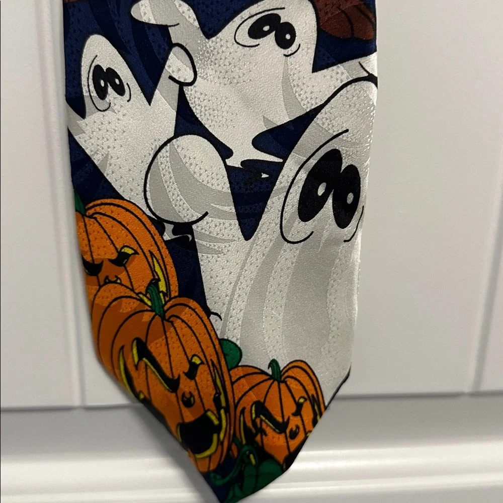 Warner Bros. Looney Tunes Blue Necktie Halloween Tasmanian devil